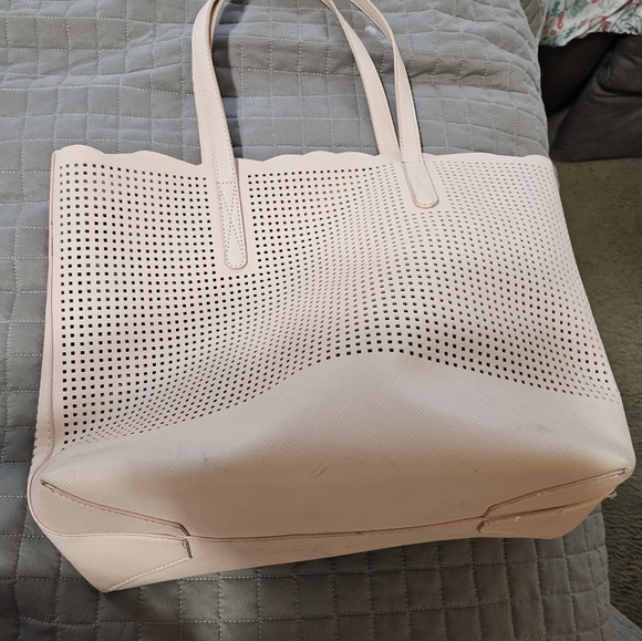 Neiman Marcus Shoulder Tote Bag - Picture 1 of 5